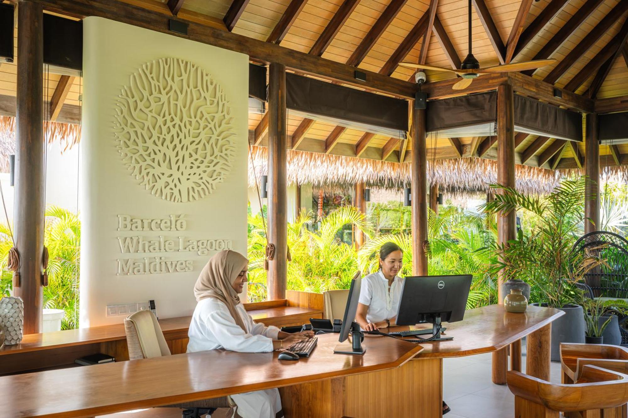 Barcelo Whale Lagoon Maldives Bodufinolhu  Exterior photo