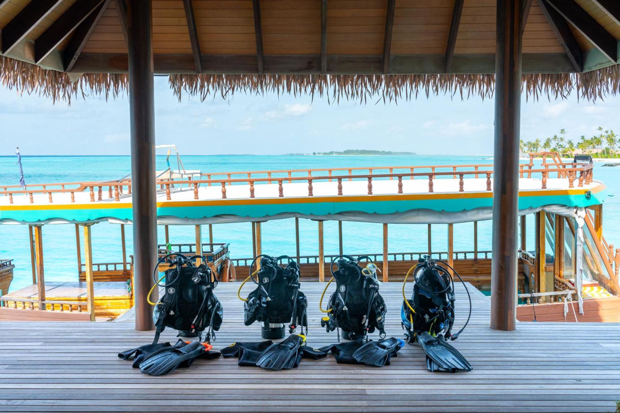 Barcelo Whale Lagoon Maldives Bodufinolhu  Exterior photo
